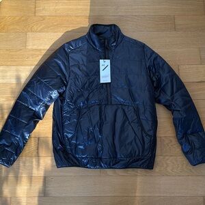 Hill City Reversible Puffer jacket. 
1/4 Zip

New with tags
Size Small